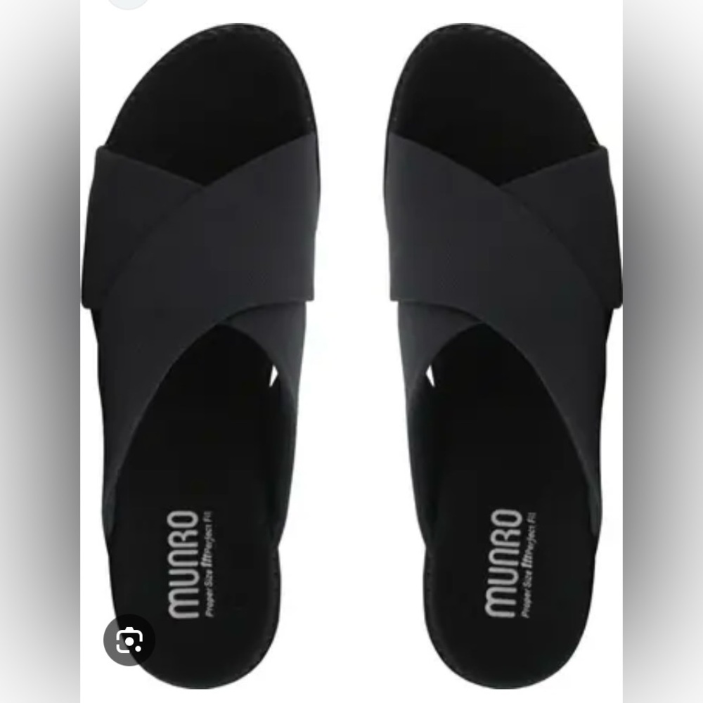 Munro Black Women's Sandals